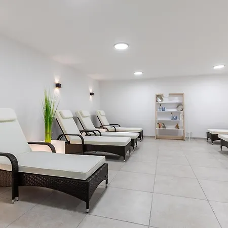 Ostseeallee Ostseeallee 4-38 4* Boltenhagen (Ostseebad)