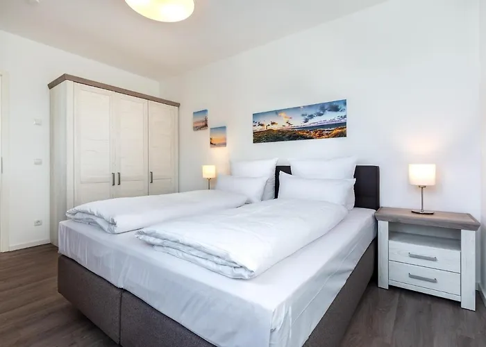 Ostseeallee Ostseeallee 4-38 Апартаменты 4*